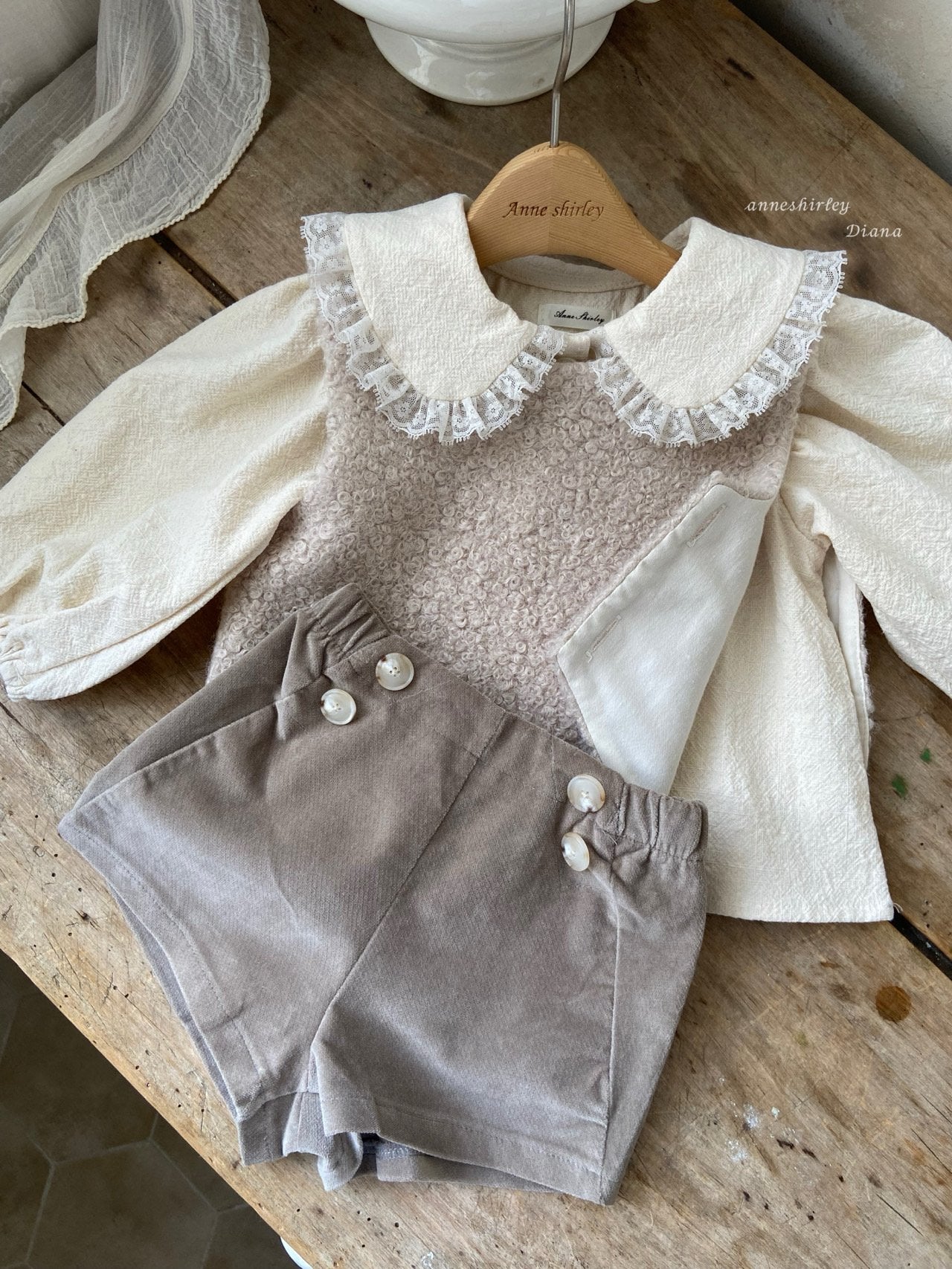 ［Anne shirley］Rose bichon vest