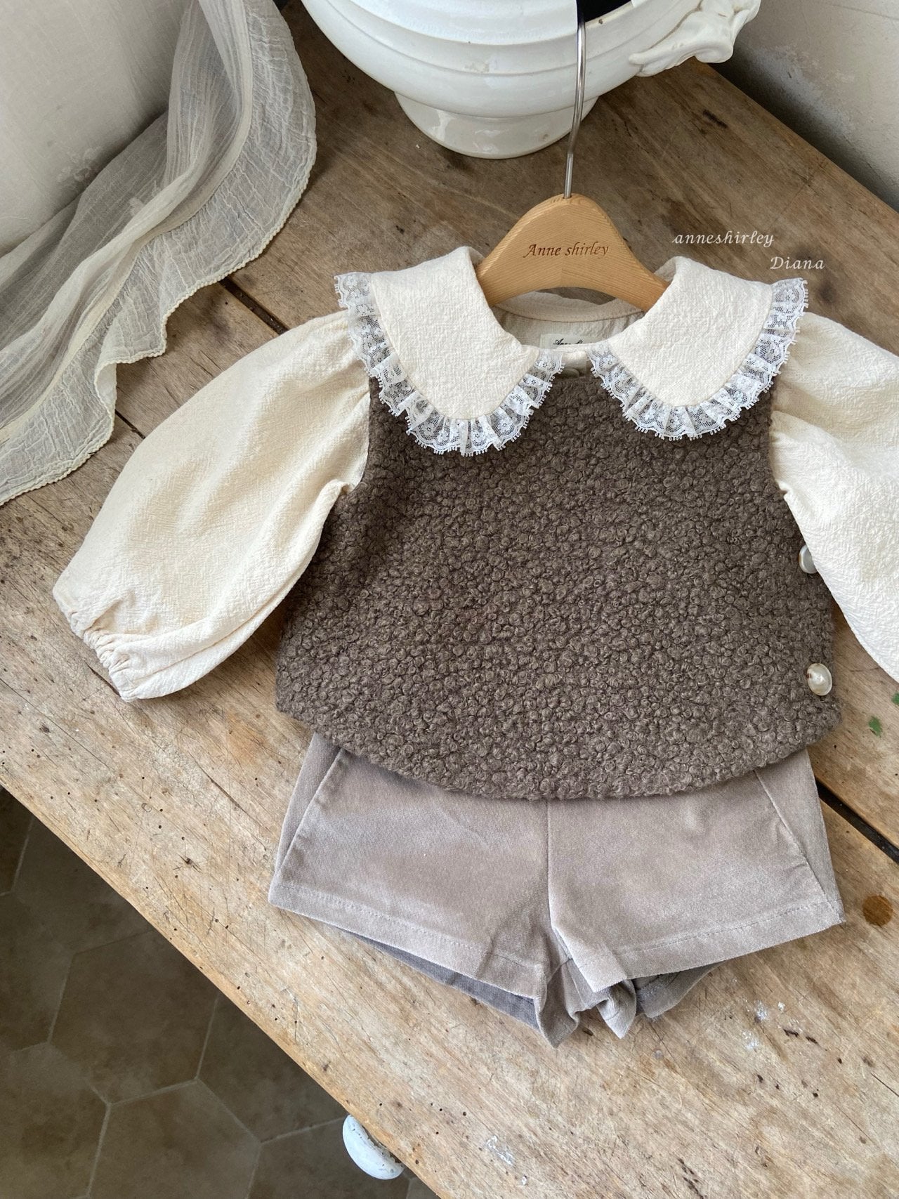 ［Anne shirley］Rose bichon vest