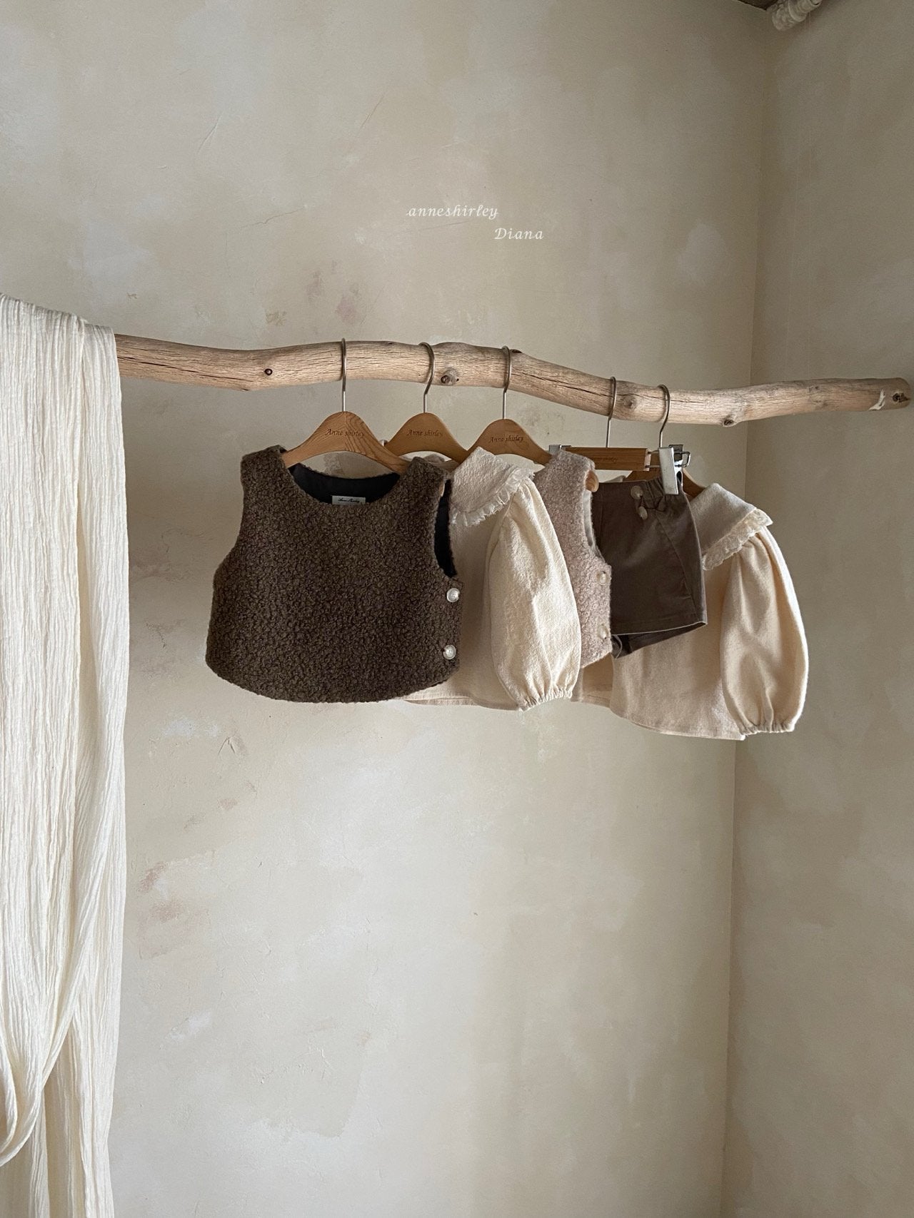 ［Anne shirley］Rose bichon vest