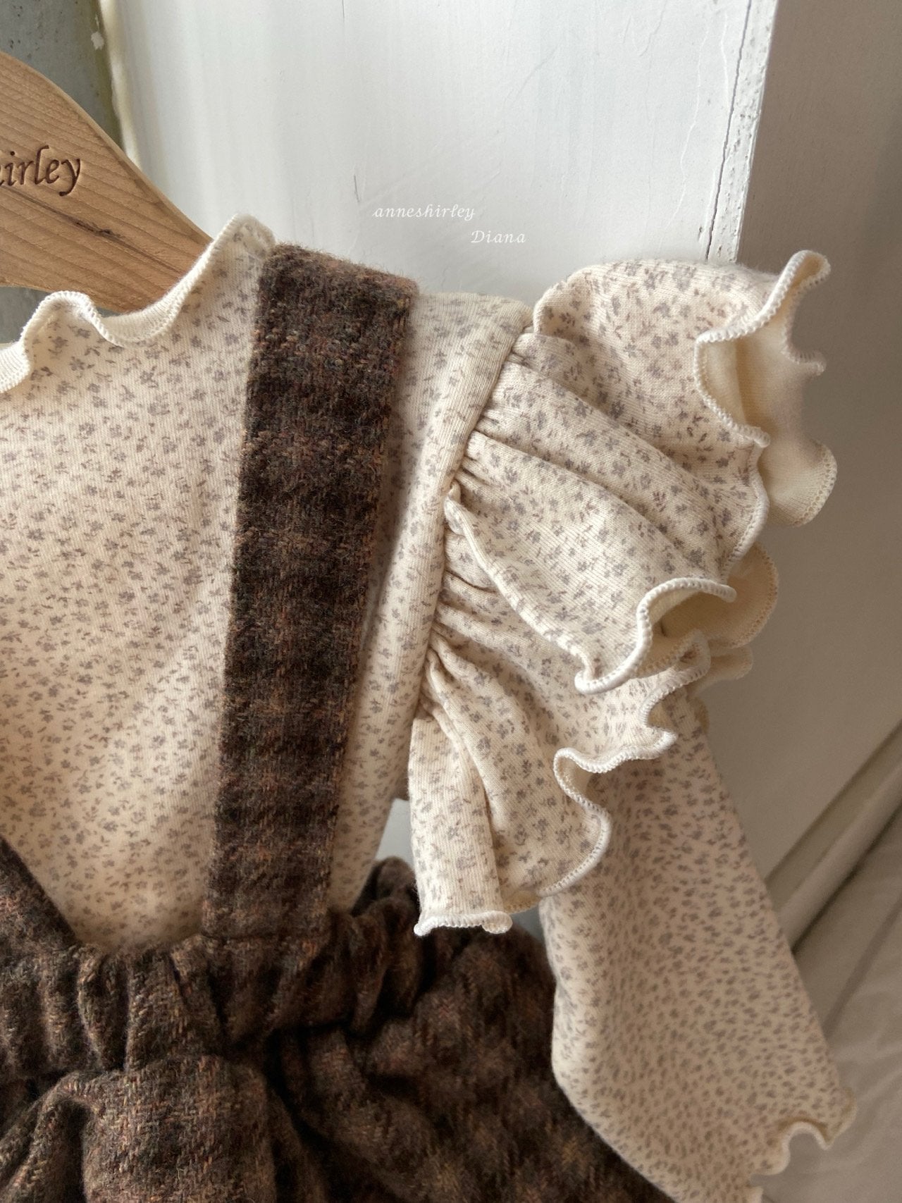 ［Anne shirley］Candy frill tops