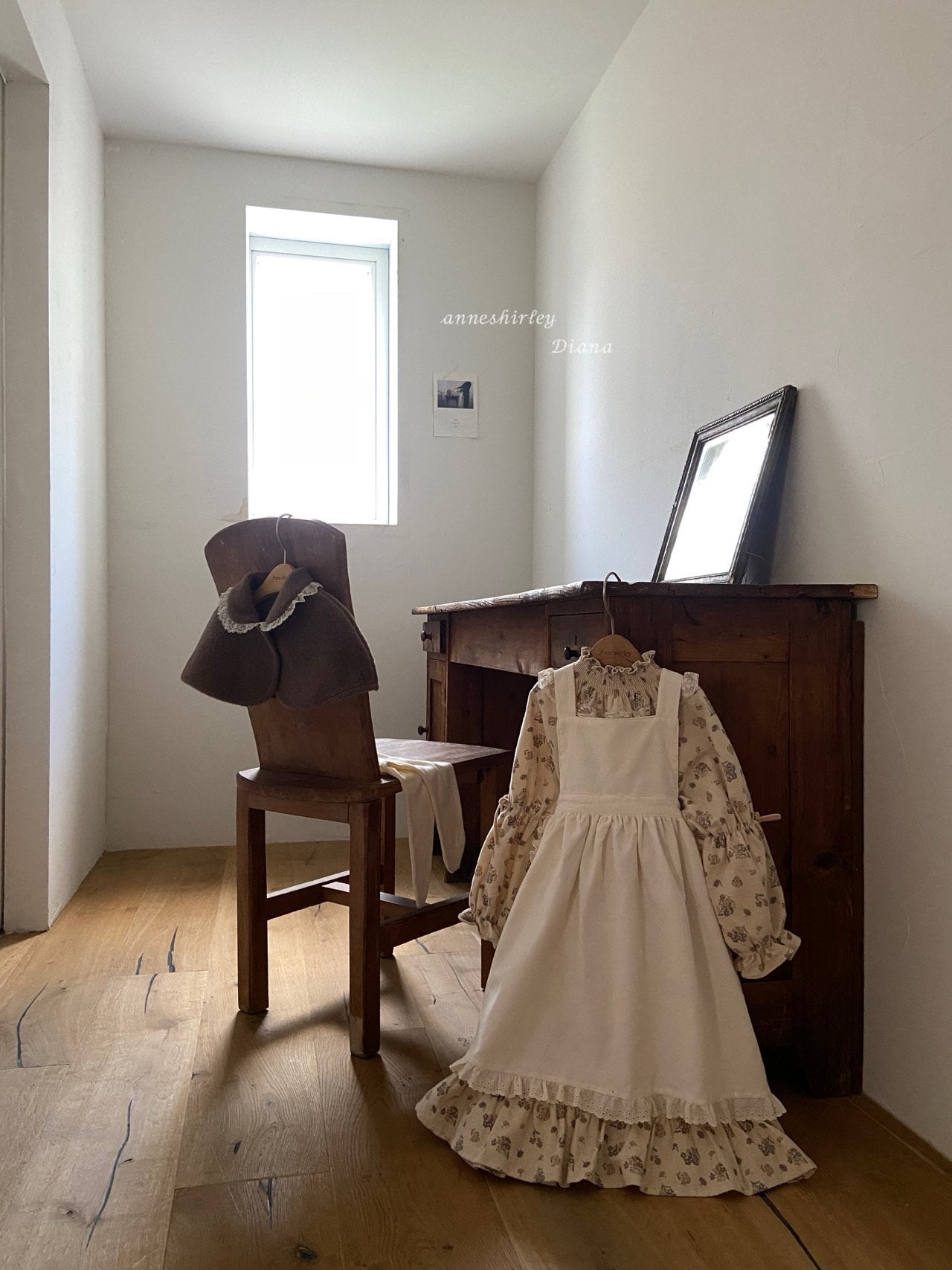 ［Anne shirley］Eyelet leggings