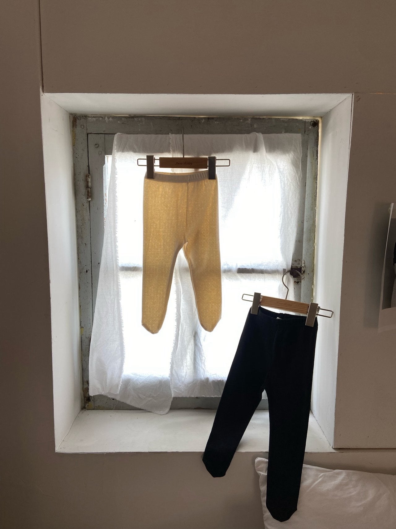 ［Anne shirley］Eyelet leggings