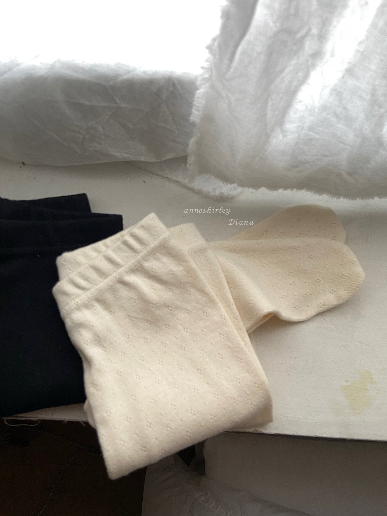 ［Anne shirley］Eyelet leggings