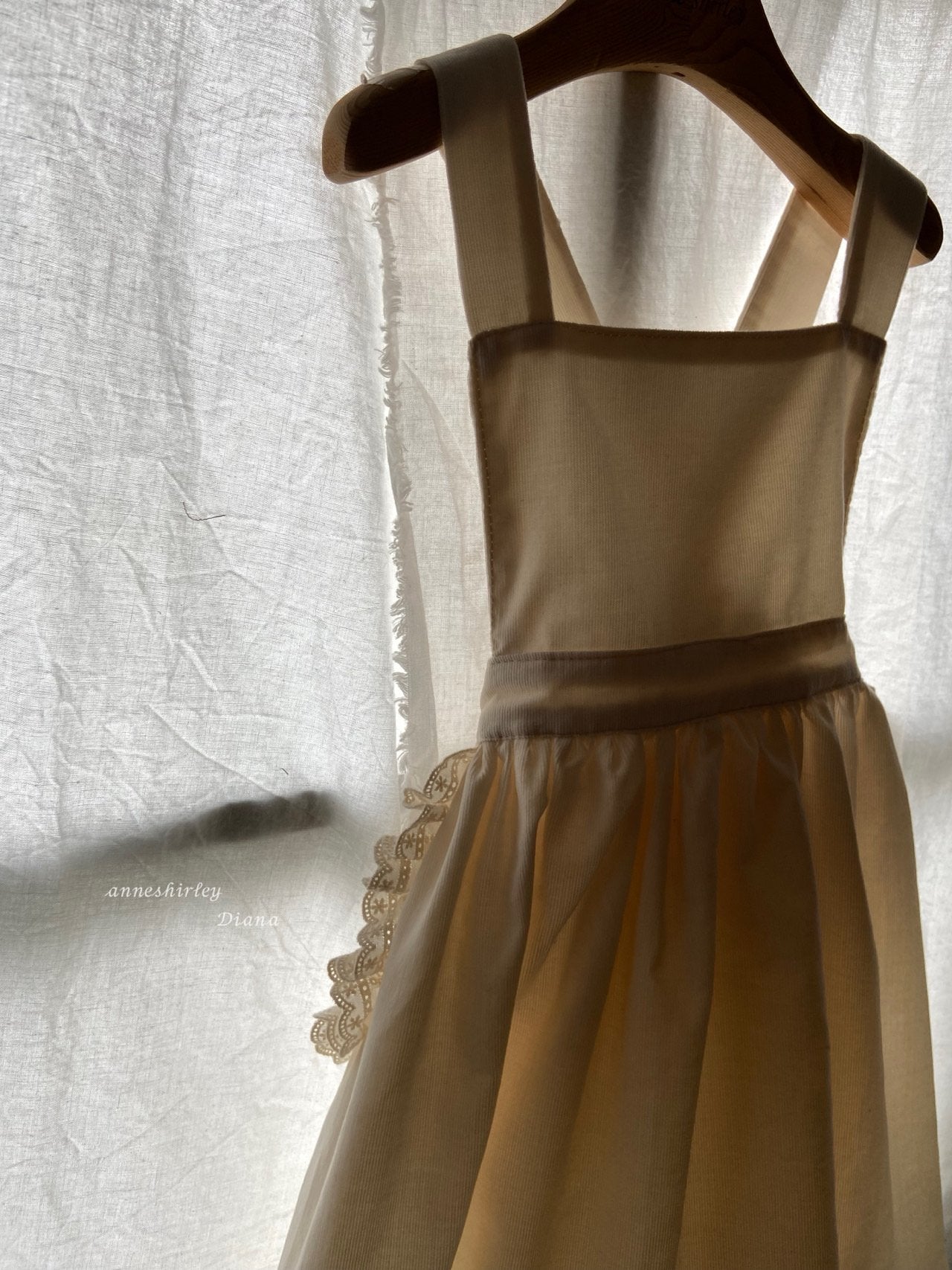 ［Anne shirley］Prague apron one-piece