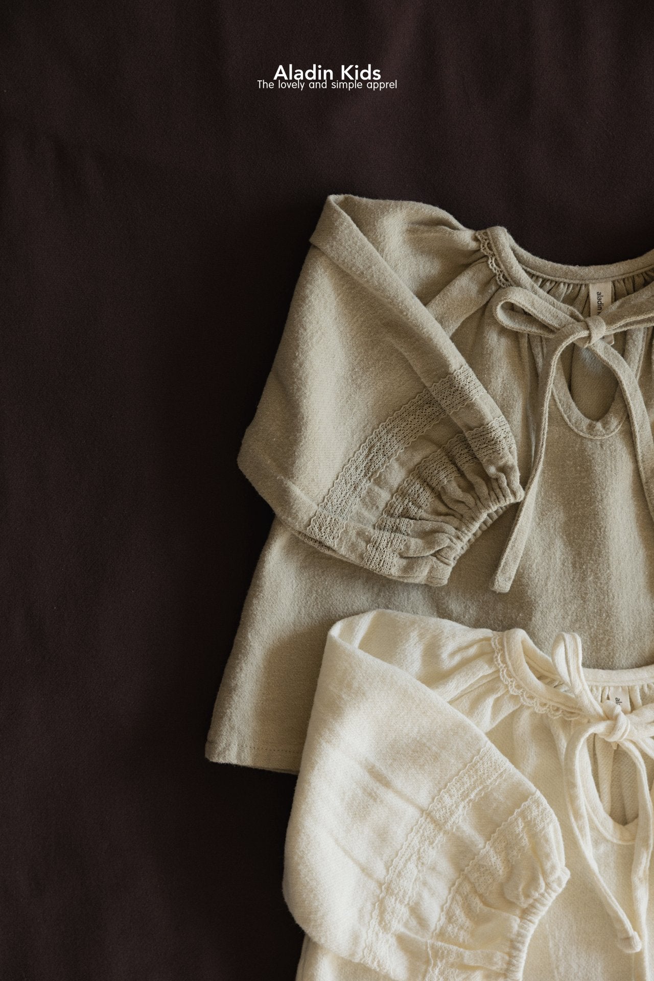 ［aladin］Warm ribbon blouse