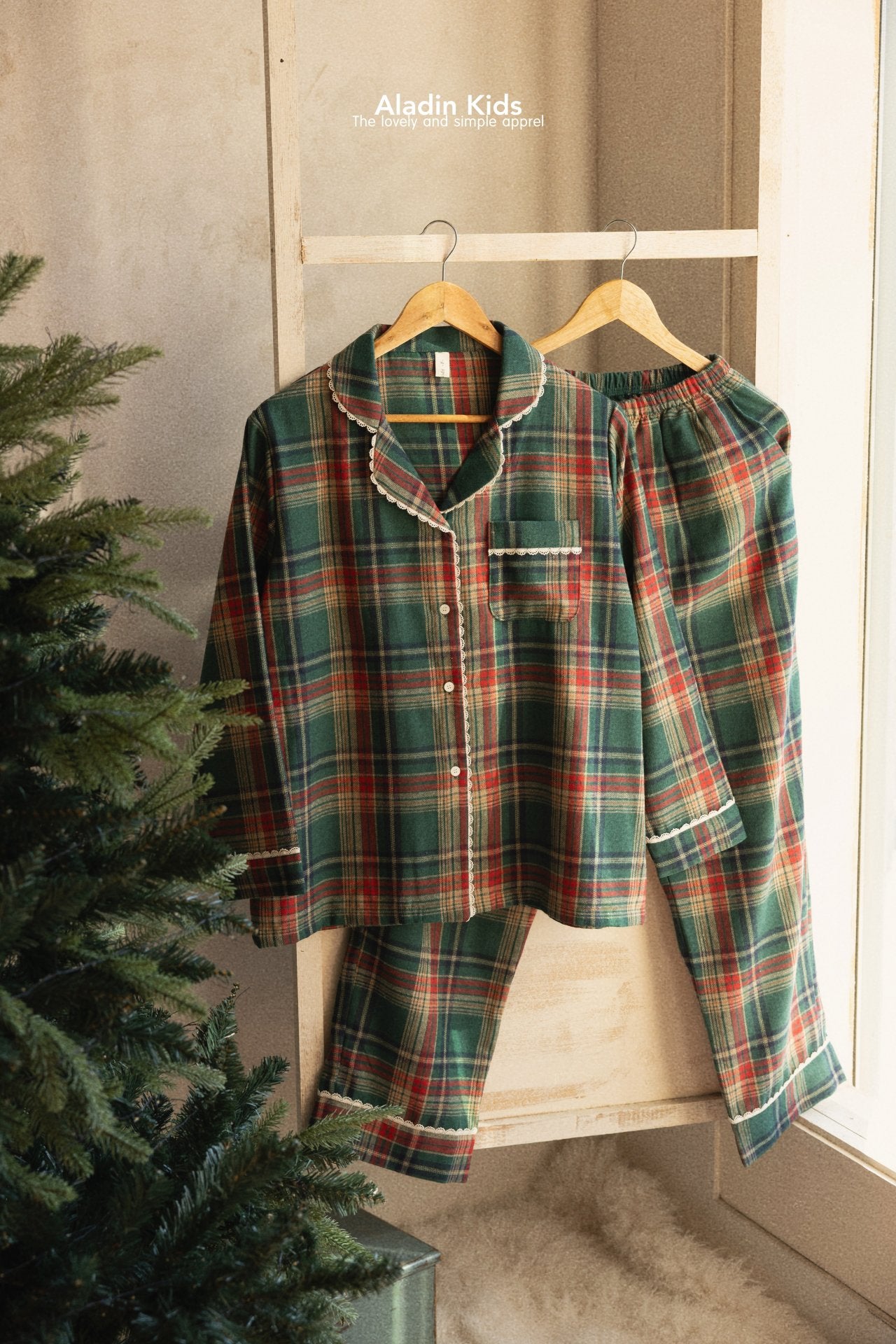 ［aladin］Christmas pajamas (mom)