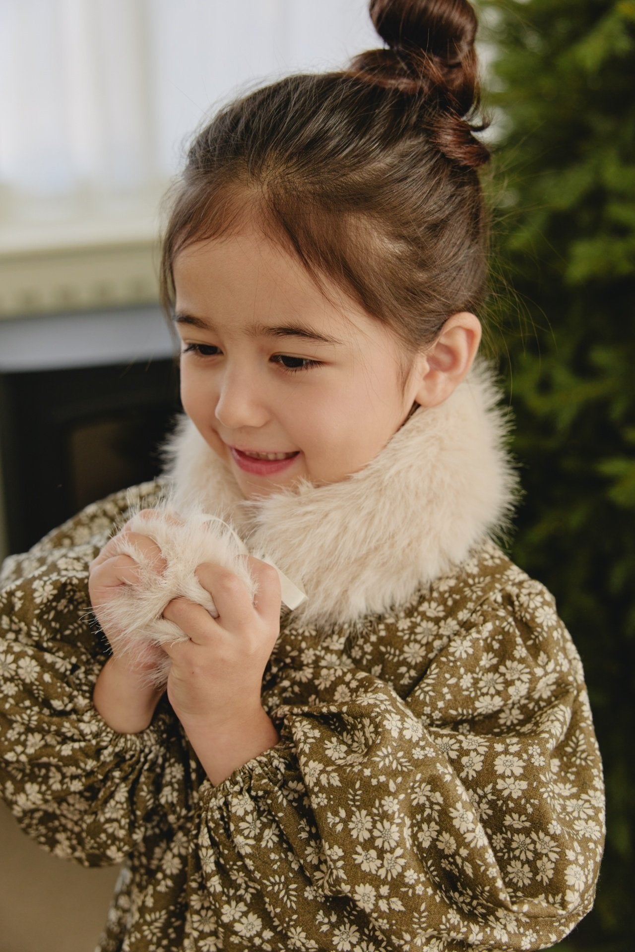 ［mon Atelier］Pompom neck warmer