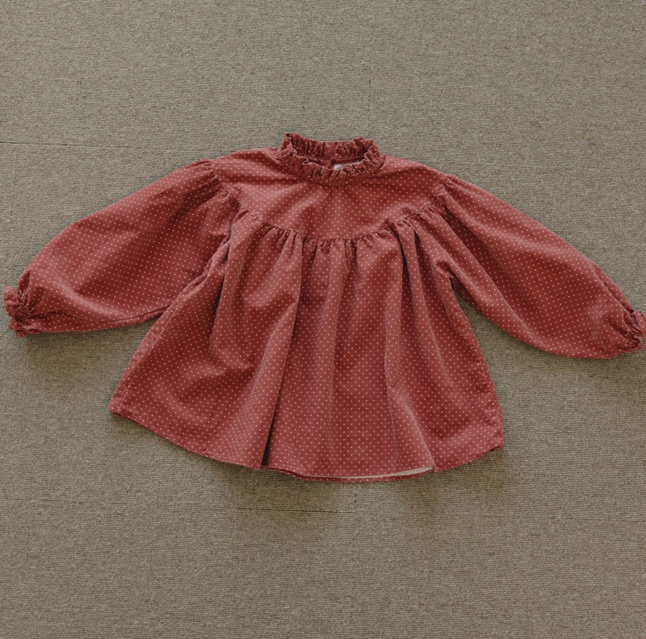 ［mon Atelier］Dot frill blouse