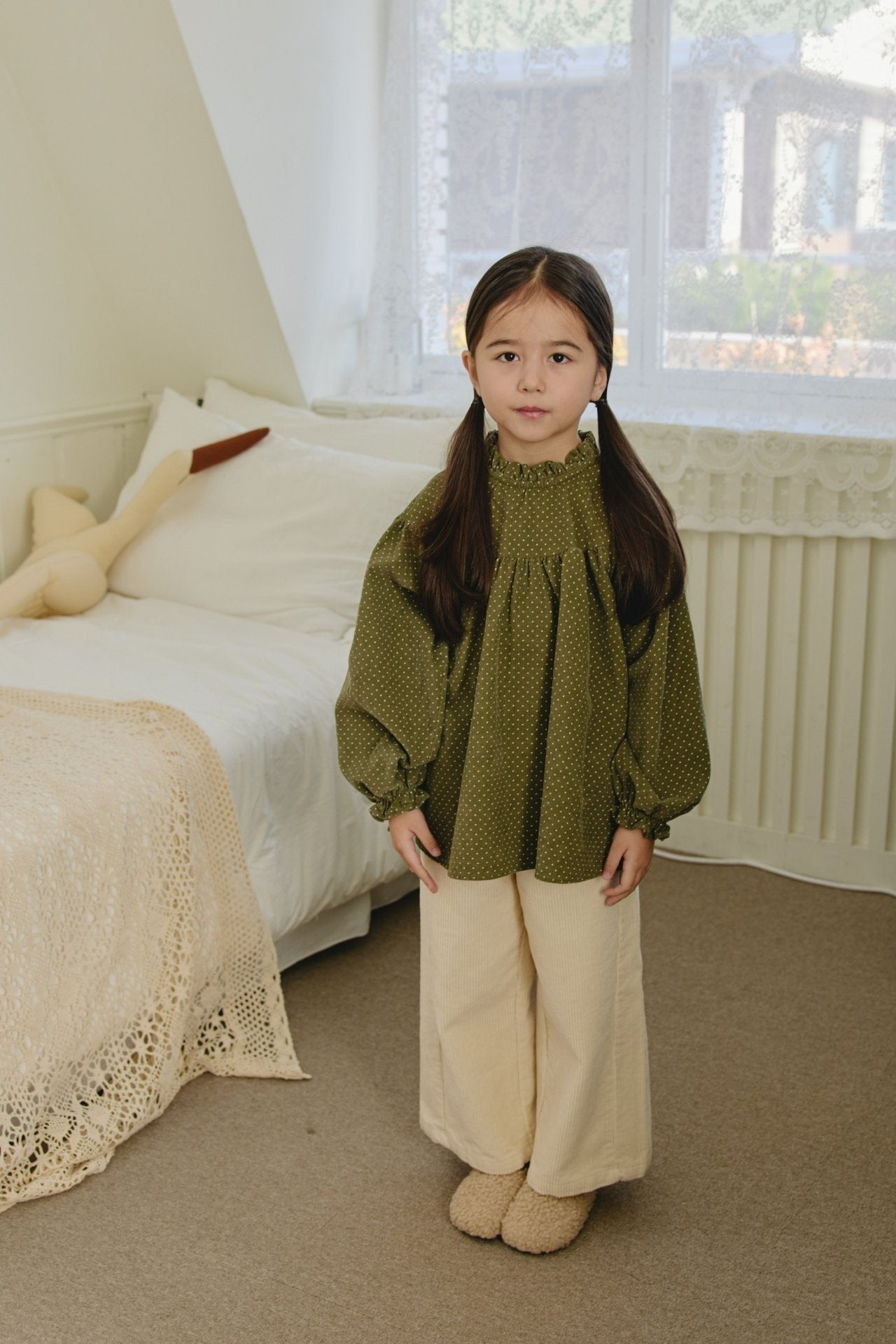 ［mon Atelier］Dot frill blouse