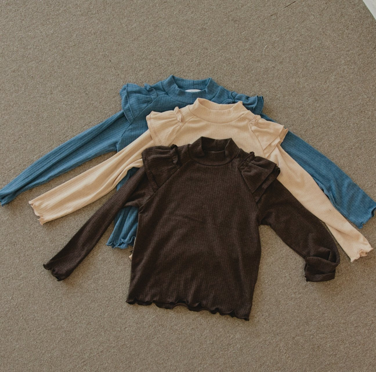 ［mon Atelier］Shoulder frill tops