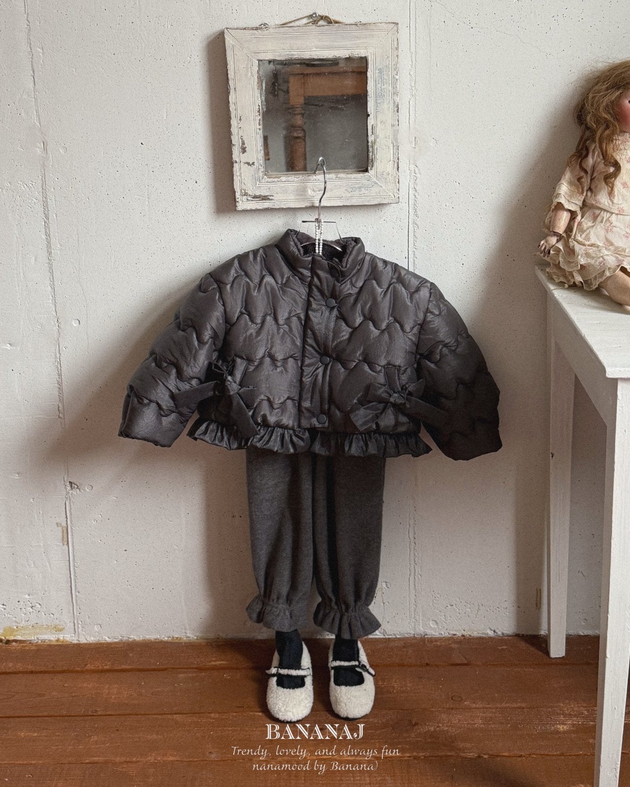 ［BANANAJ］Ribbon wave padding jacket