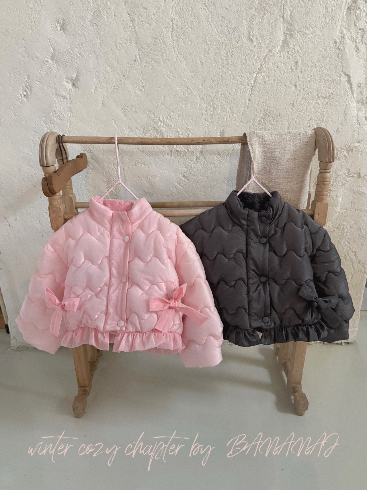 ［BANANAJ］Ribbon wave padding jacket