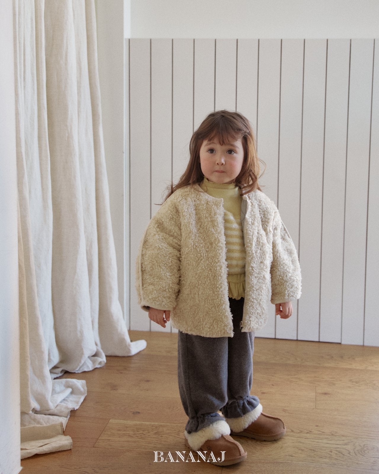 ［BANANAJ］Poodle reversible jacket