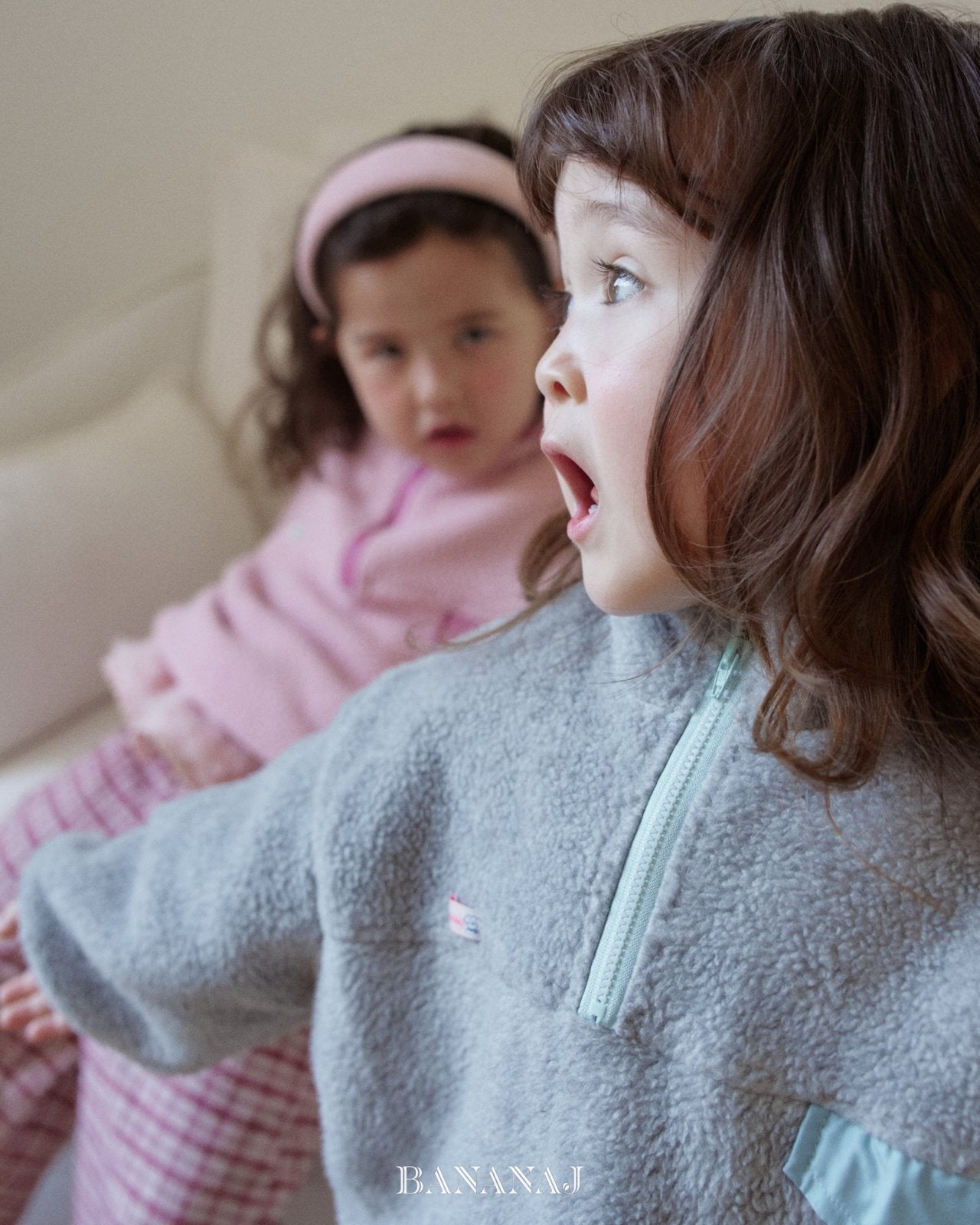 ［BANANAJ］Forming half zip-up