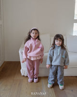 ［BANANAJ］Forming half zip-up