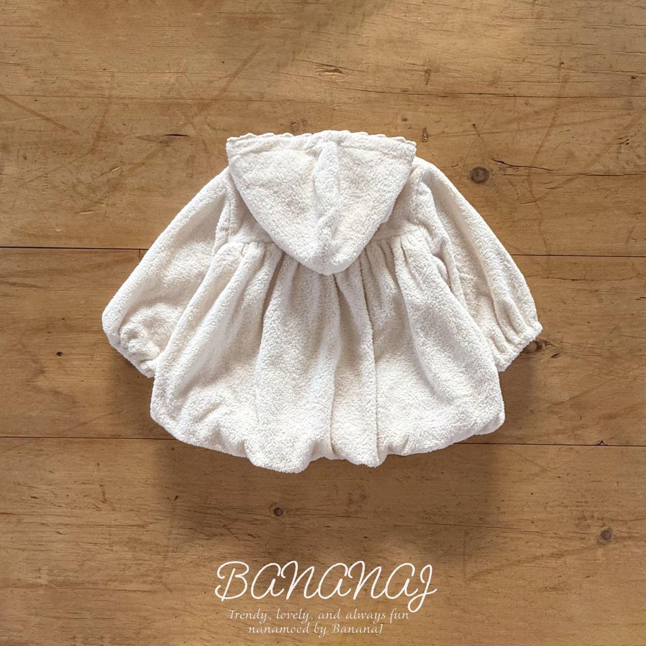 ［BANANAJ］Snow one-piece