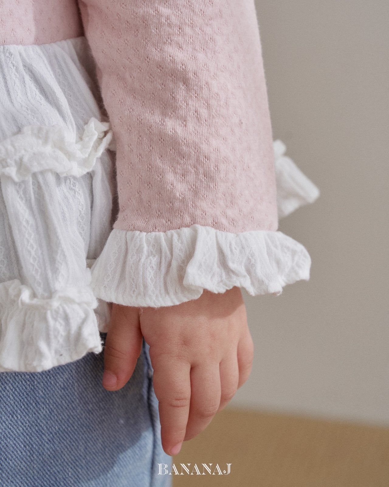 ［BANANAJ］Ruffle frill tee