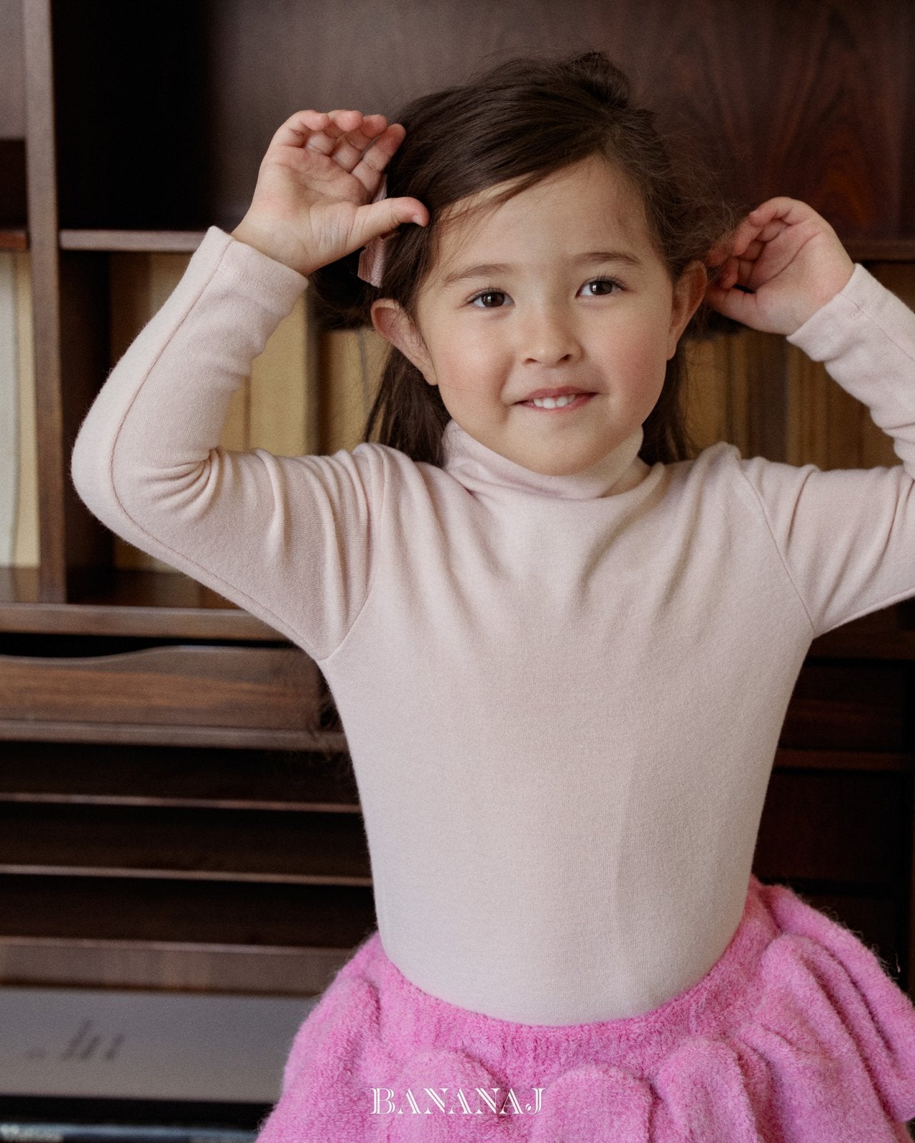 ［BANANAJ］Soft turtleneck tee