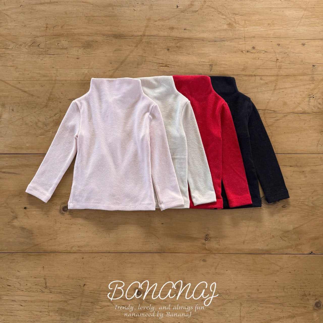 ［BANANAJ］Soft turtleneck tee