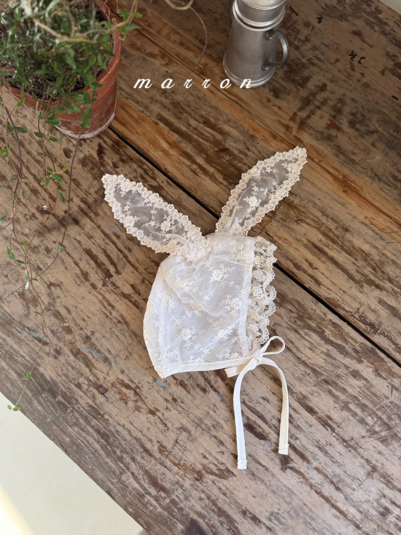 ［marron］Bunny lace bonnet
