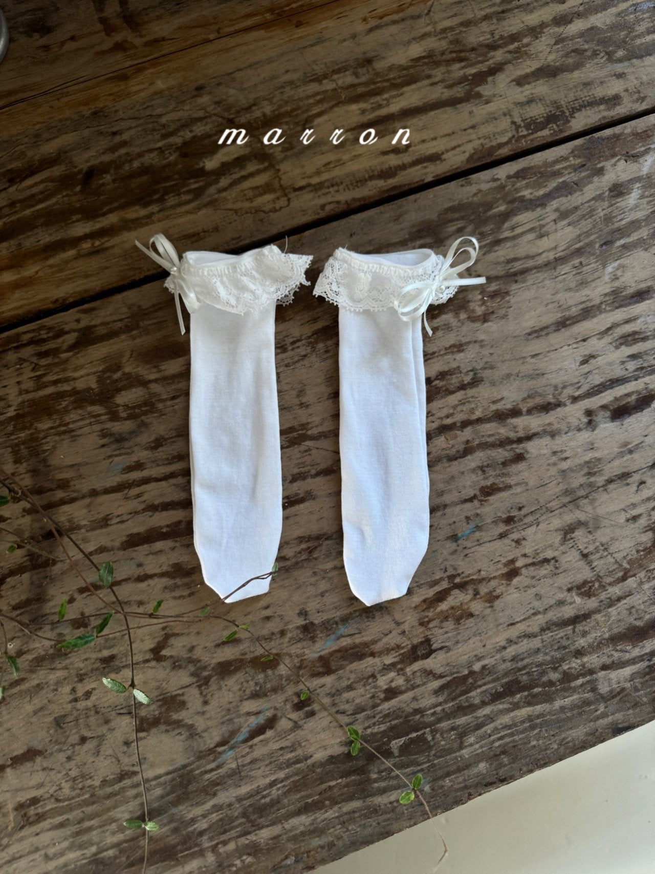 ［marron］Ribbon socks