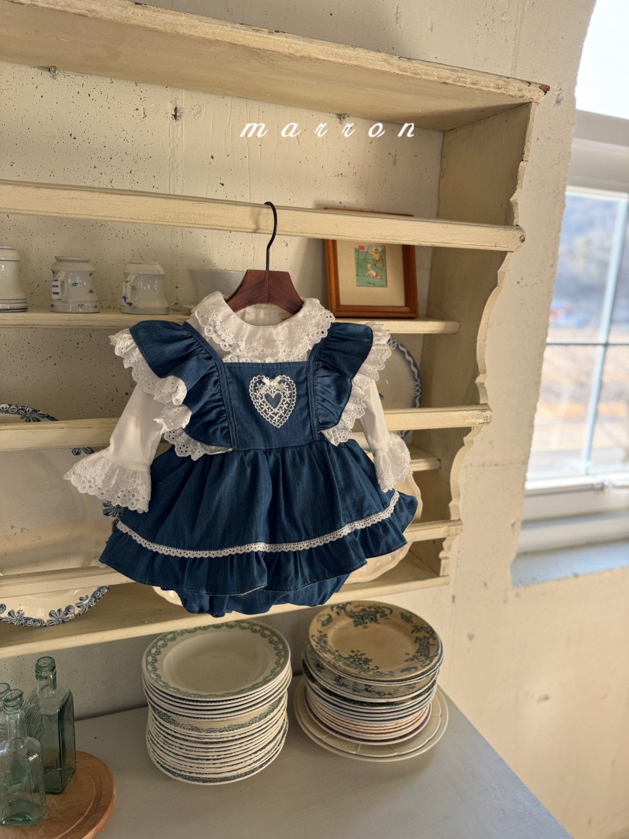 ［marron］Heart frill lace rompers