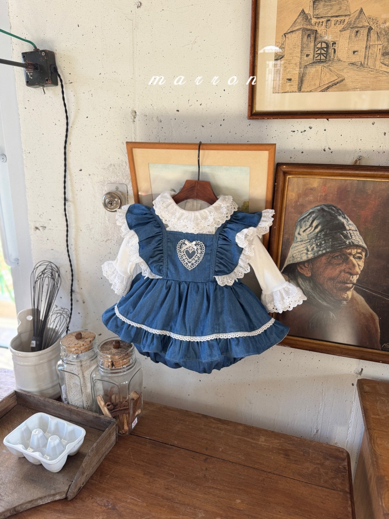 ［marron］Heart frill lace rompers