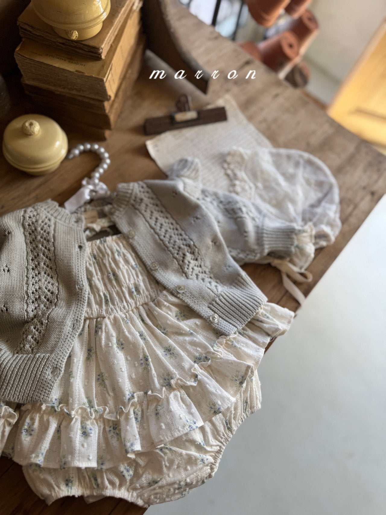 ［marron］Spring flower rompers