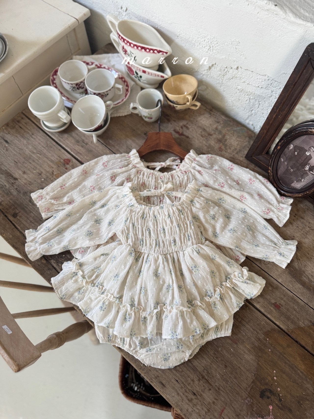 ［marron］Spring flower rompers