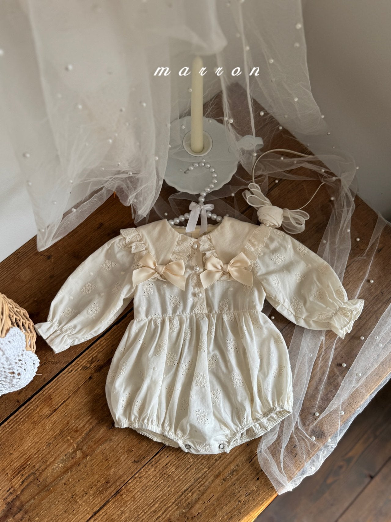 ［marron］Petit ribbon collar rompers