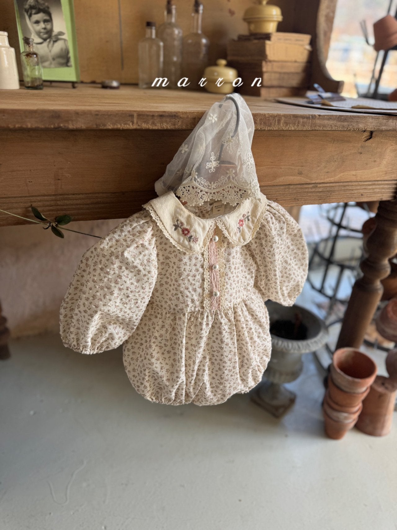 ［marron］Mimosa flower collar rompers