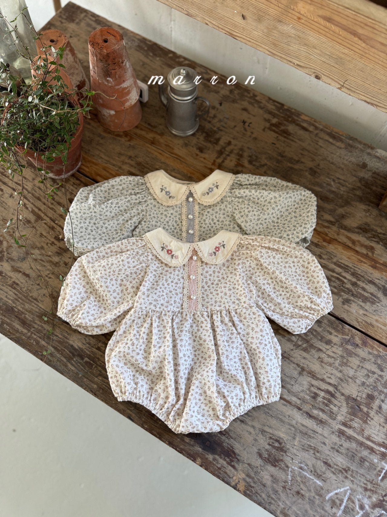 ［marron］Mimosa flower collar rompers