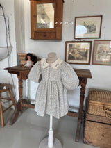 ［marron］Mimosa flower collar one-piece