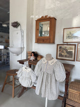 ［marron］Mimosa flower collar one-piece