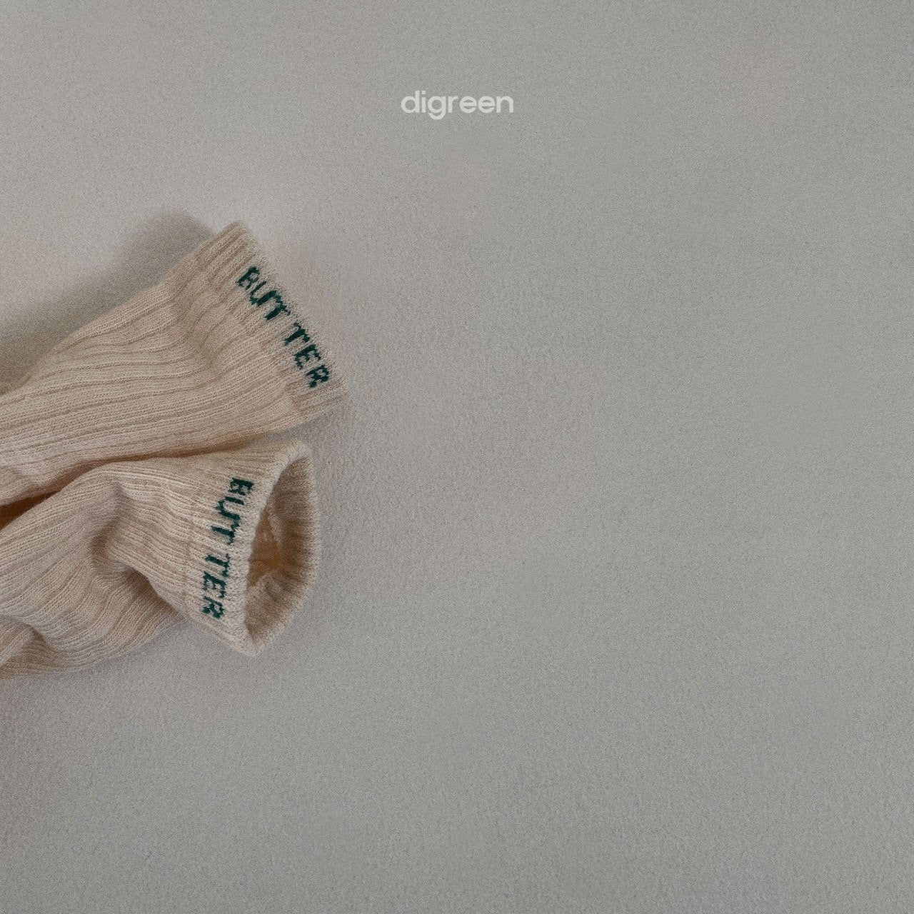 ［digreen］Butter socks set