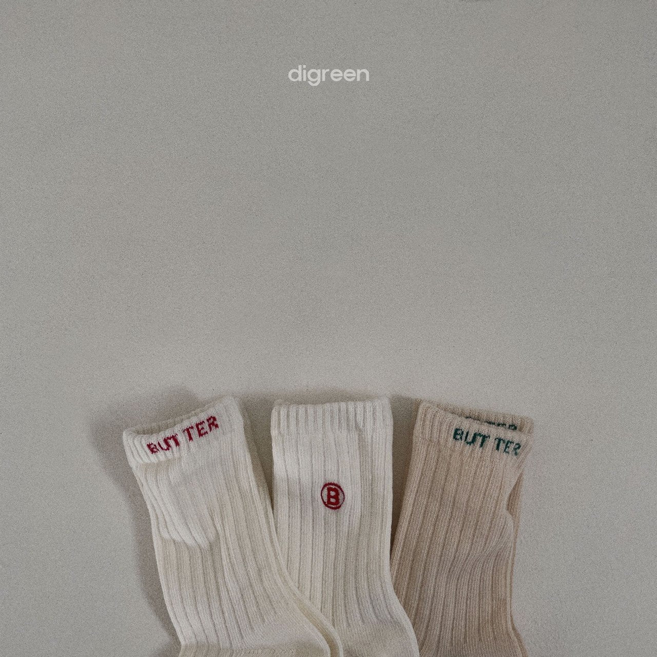 ［digreen］Butter socks set