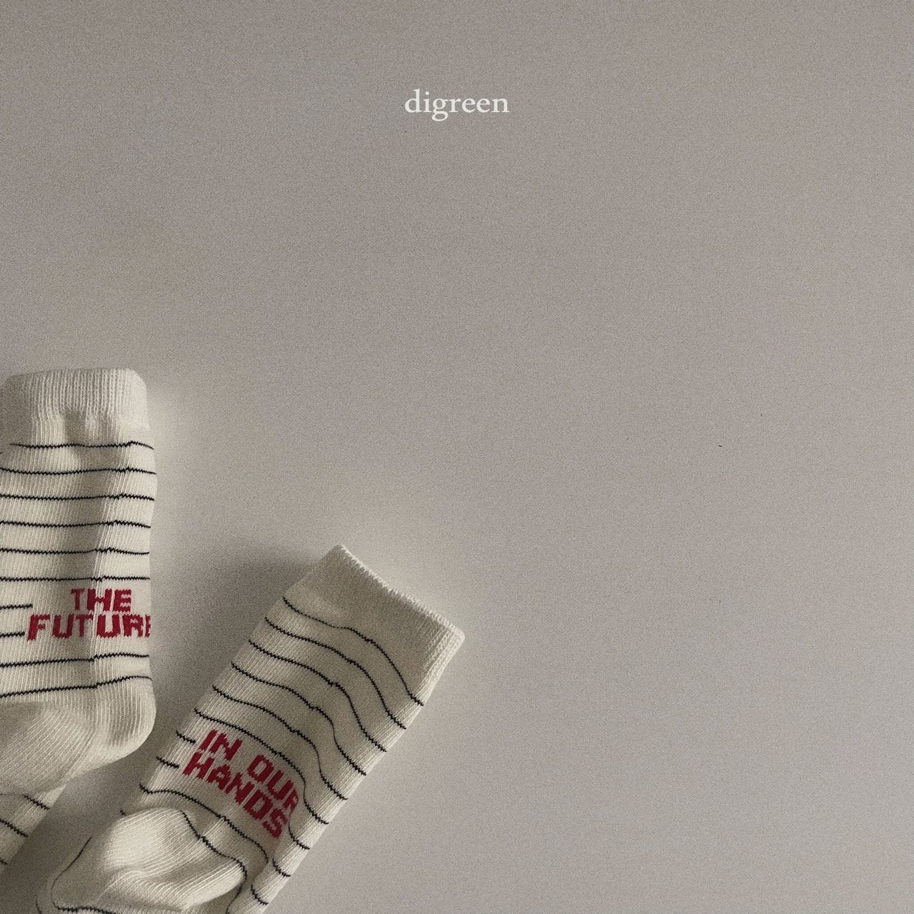 ［digreen］Future socks set