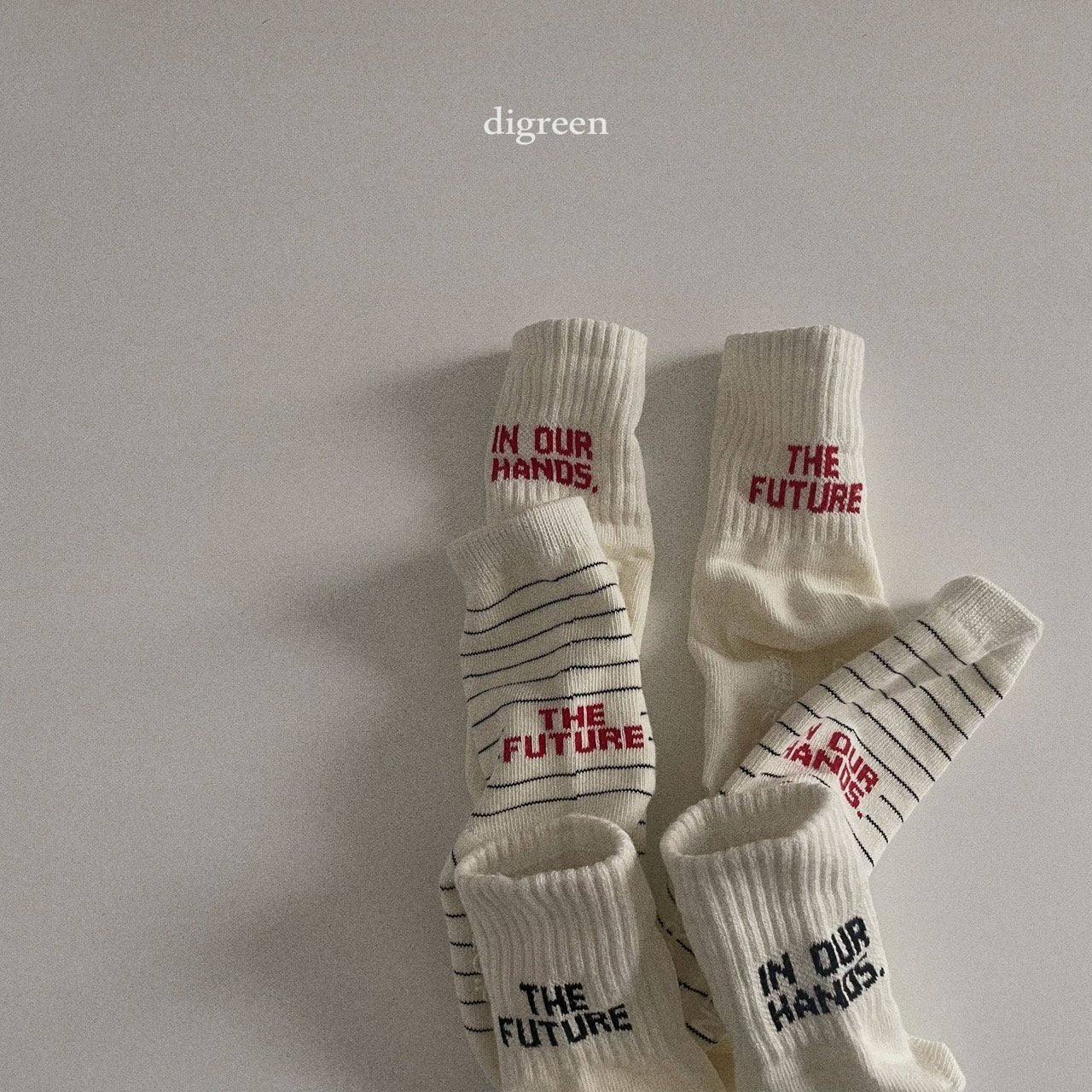 ［digreen］Future socks set
