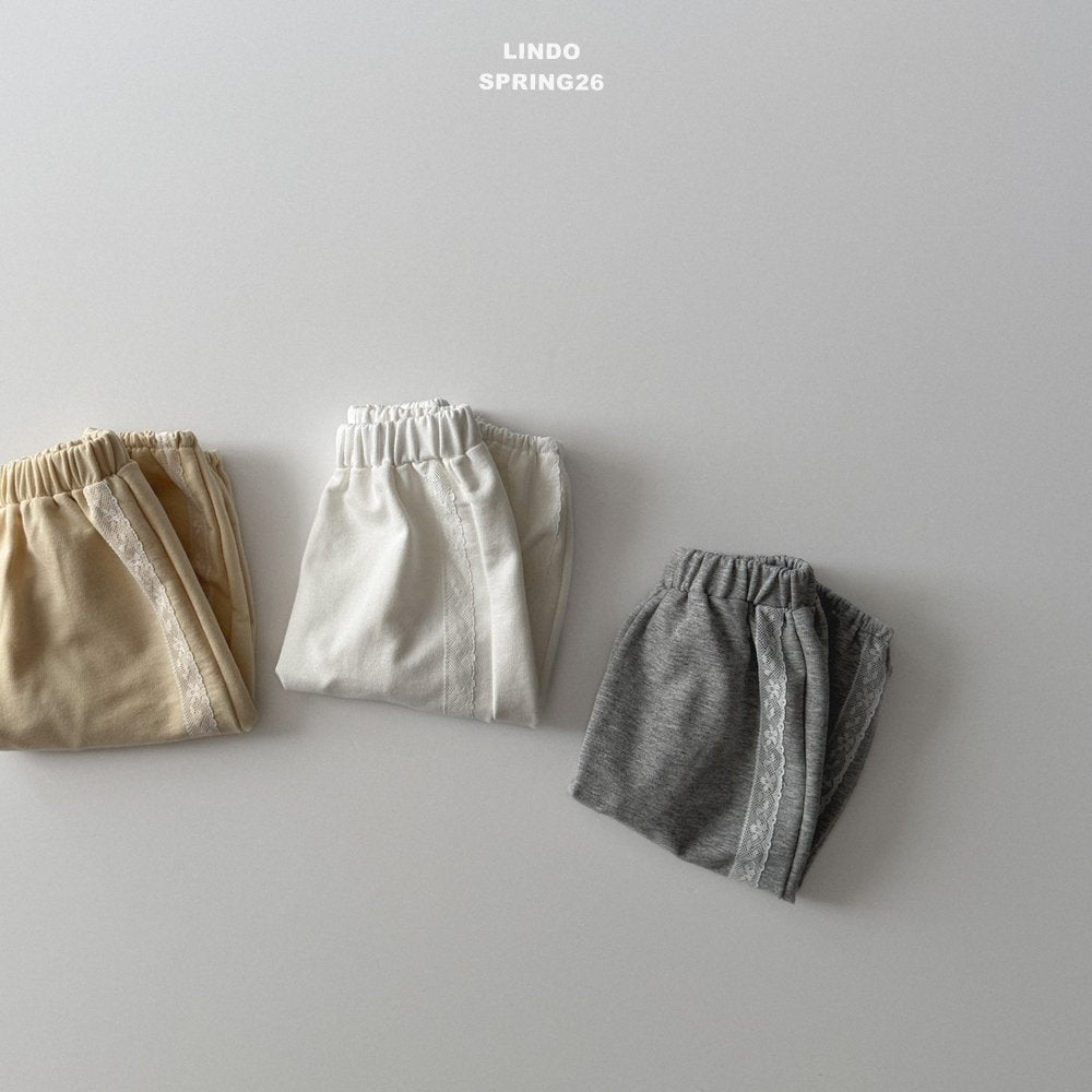 ［LINDO］Lace jogger pants
