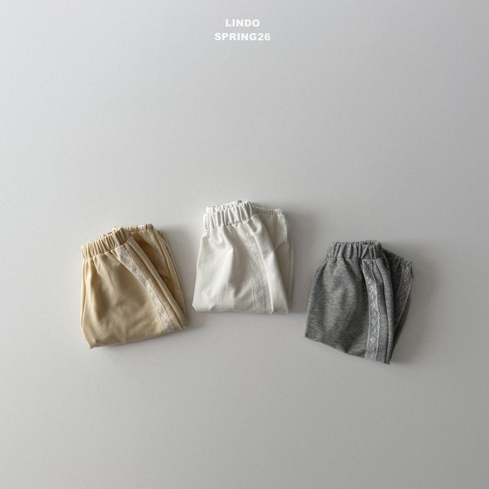 ［LINDO］Lace jogger pants