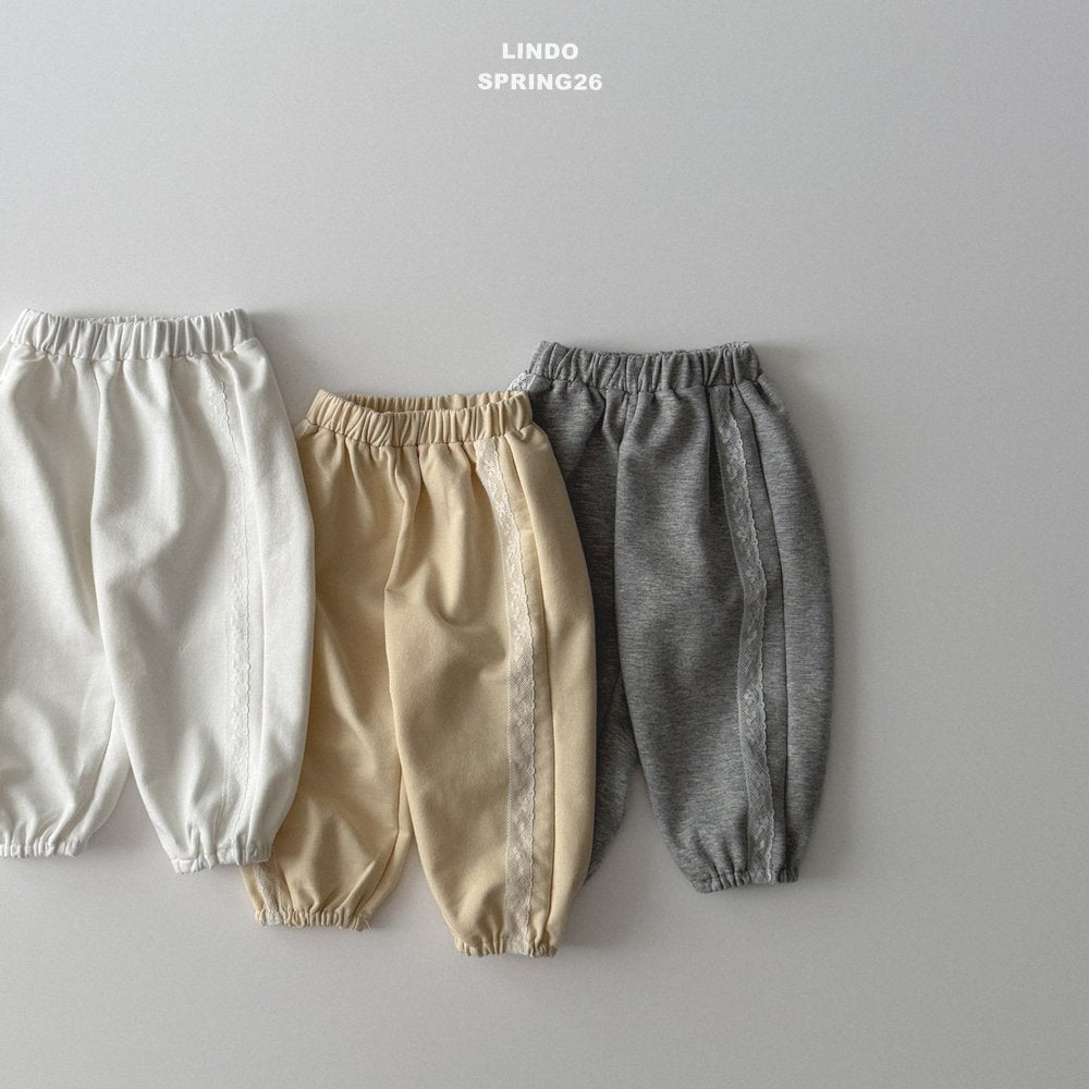 ［LINDO］Lace jogger pants