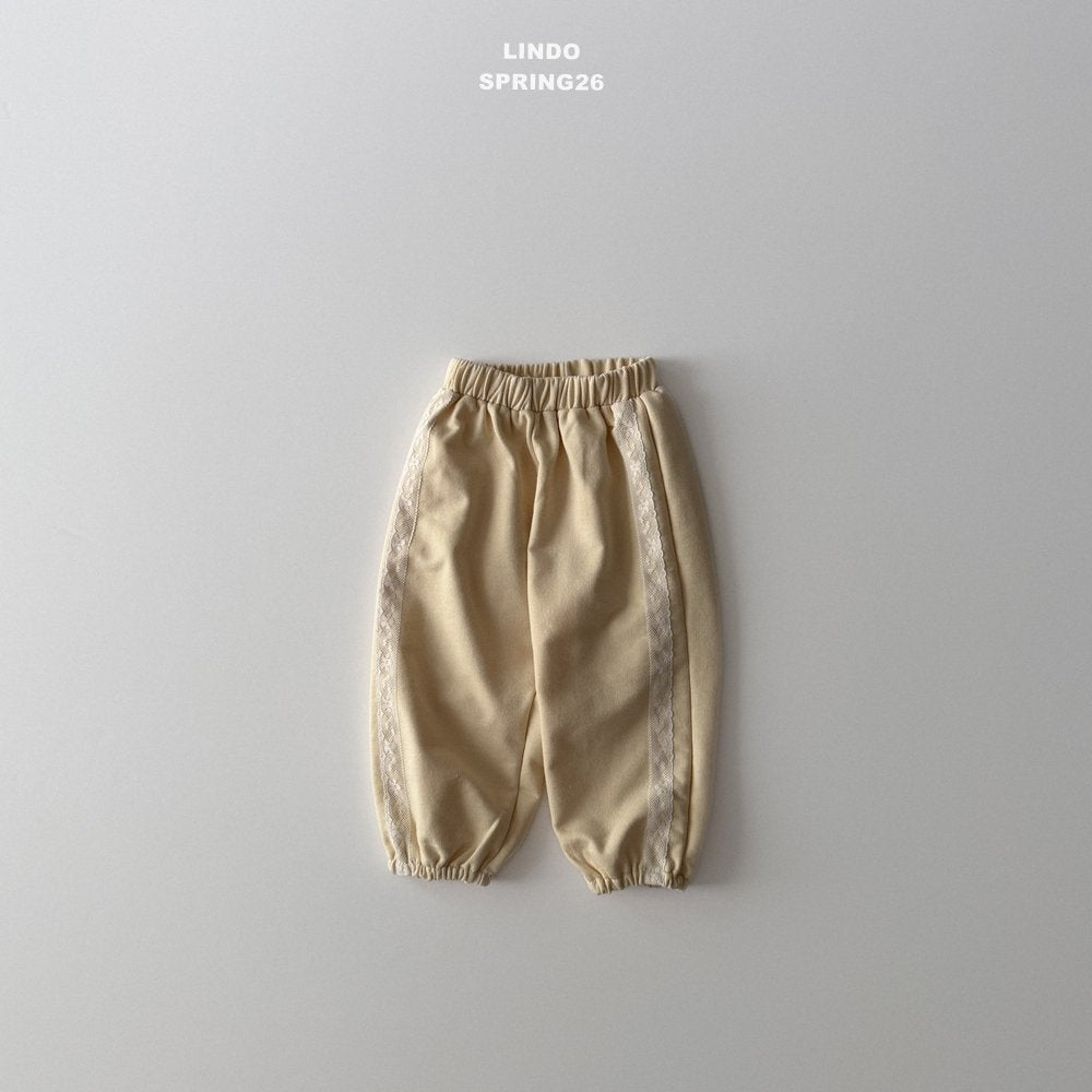 ［LINDO］Lace jogger pants