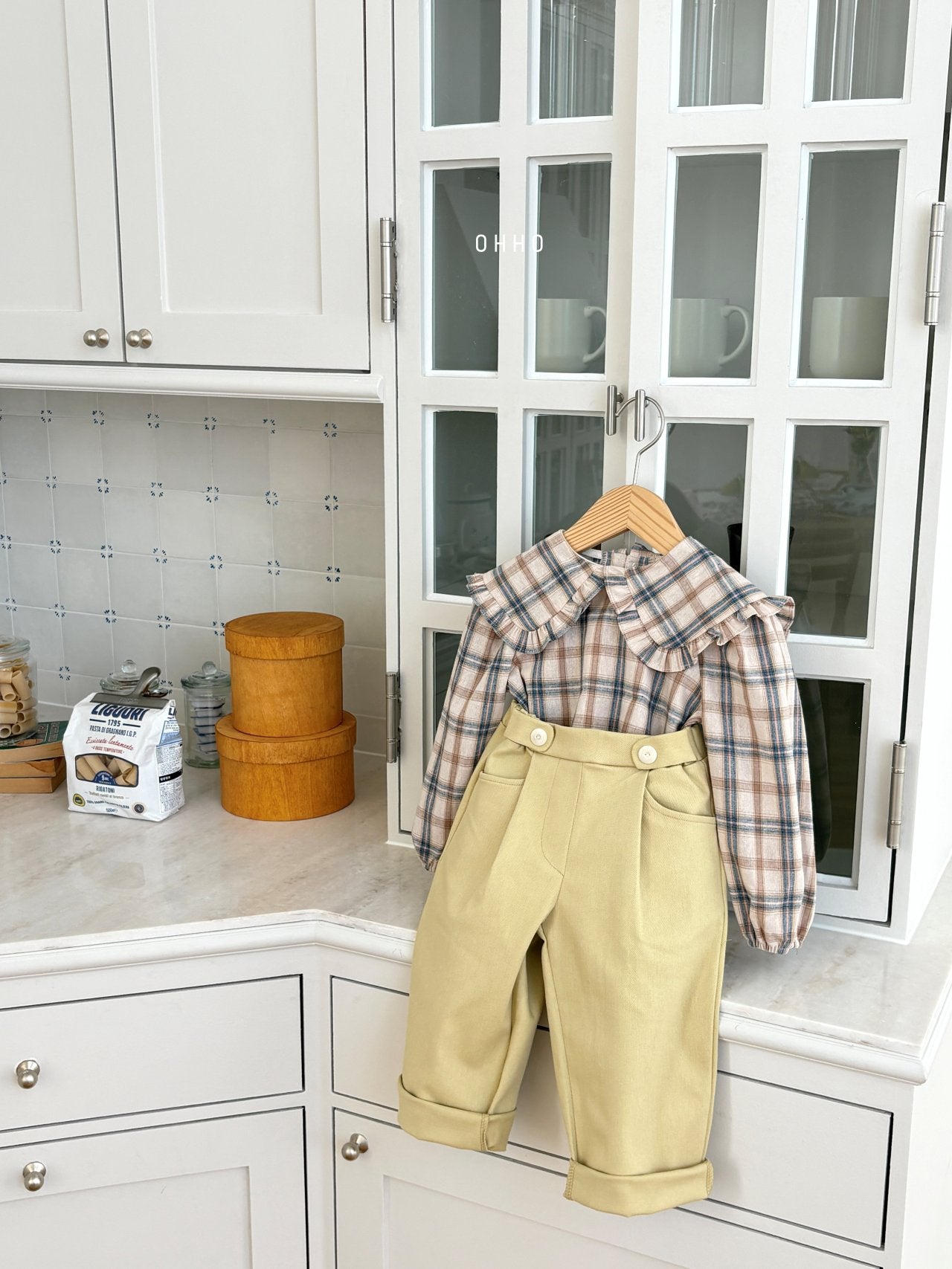 ［ohho］Check frill collar blouse