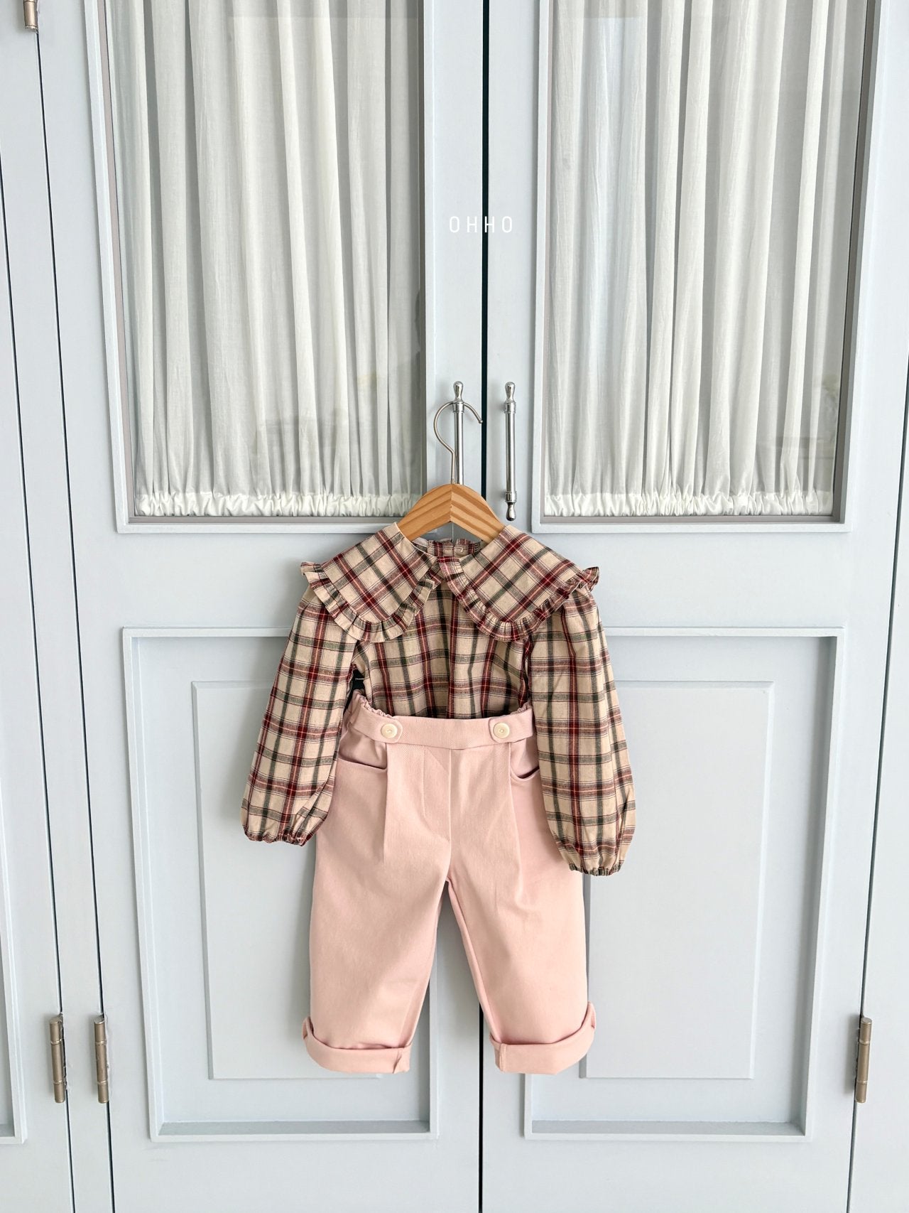 ［ohho］Check frill collar blouse