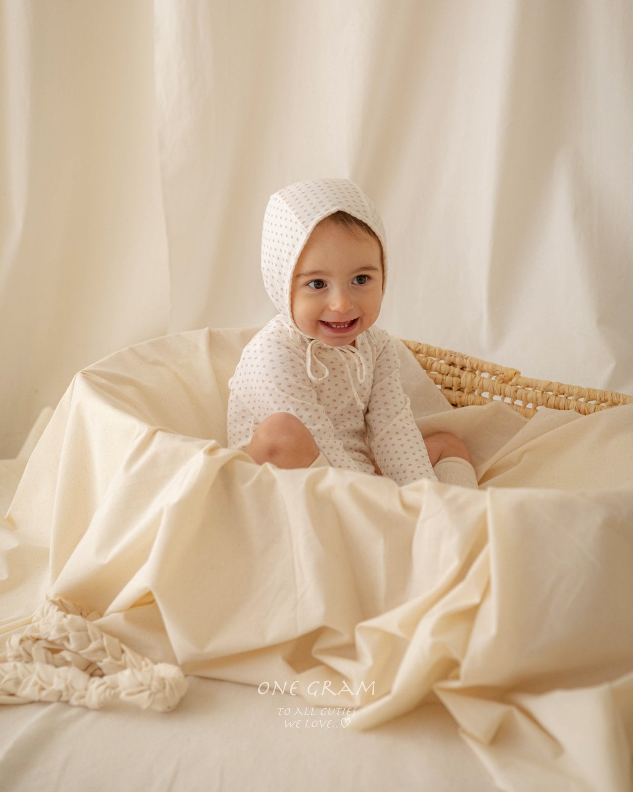 ［1GRAM］Sophia heart bonnet