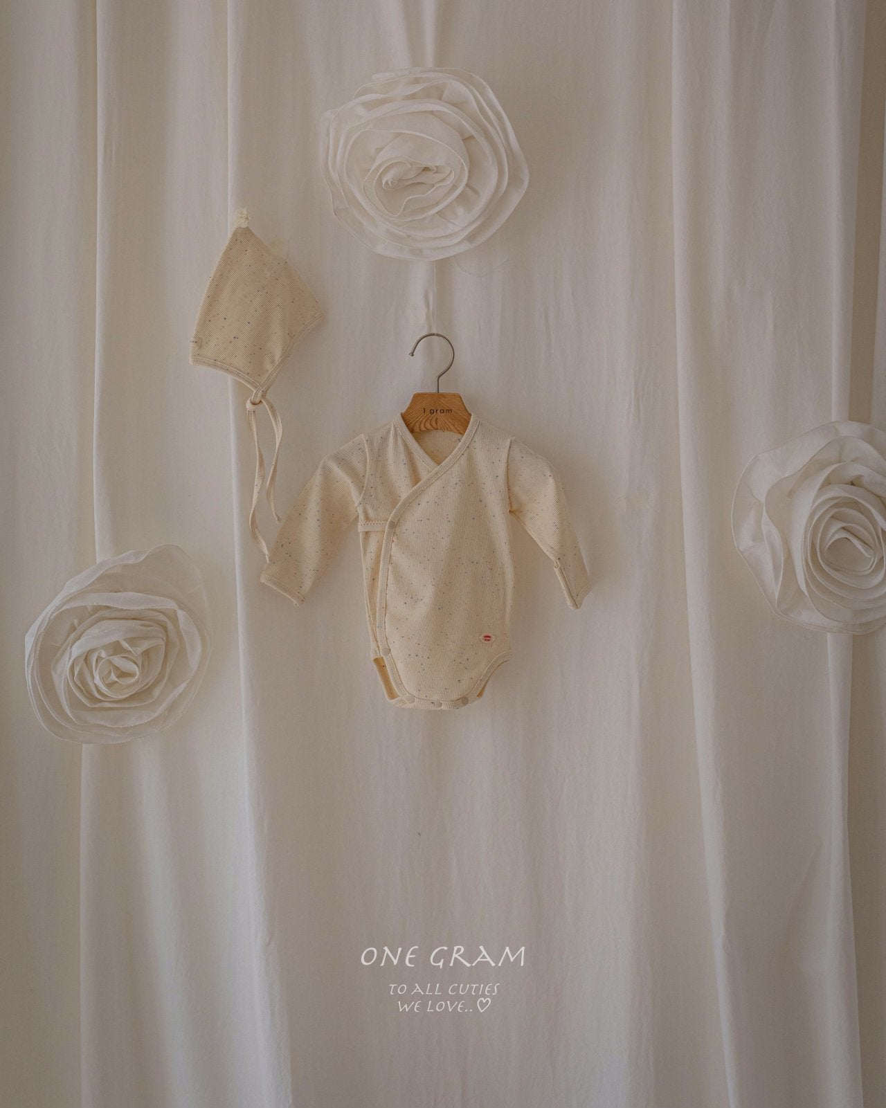 ［1GRAM］Haru newborn rompers