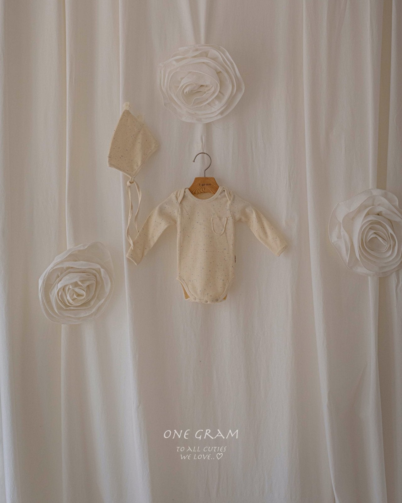 ［1GRAM］Haru rompers (pocket)