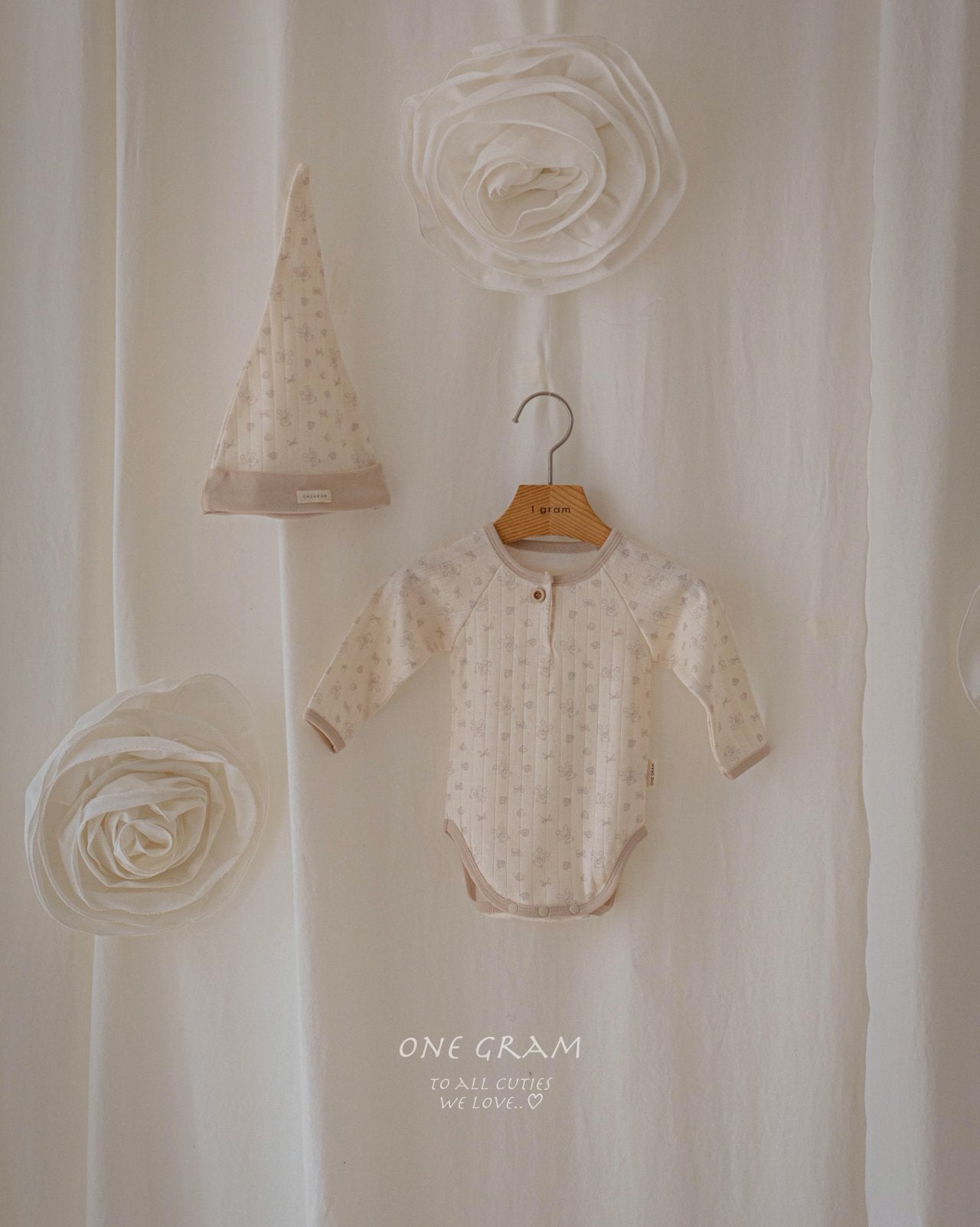 ［1GRAM］Bear rompers