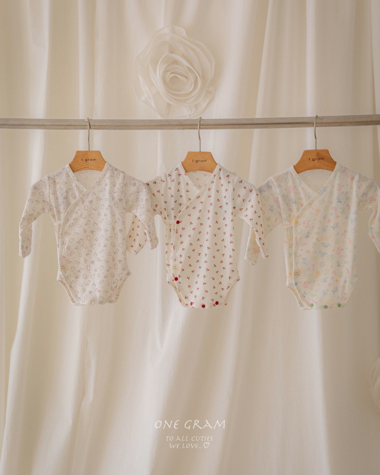 ［1GRAM］Tiny benet rompers