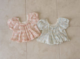 ［momo ann］Maybe ribbon puff blouse